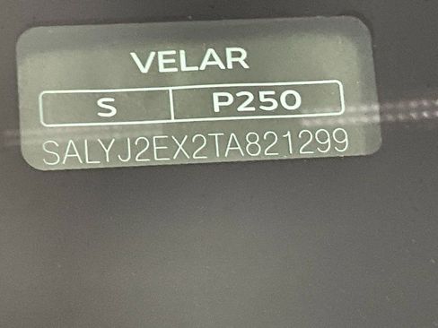 Used 2026 Land Rover Range Rover Velar S AWD/4WD image 30