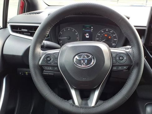 Used 2025 Toyota Corolla SE FWD image 31