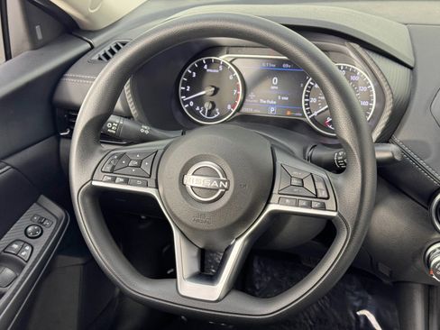 Used 2024 Nissan Sentra SV image 18