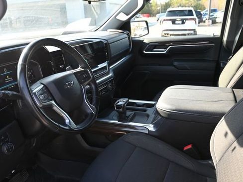 Used 2023 Chevrolet Silverado 1500 RST w/ Protection Package image 9