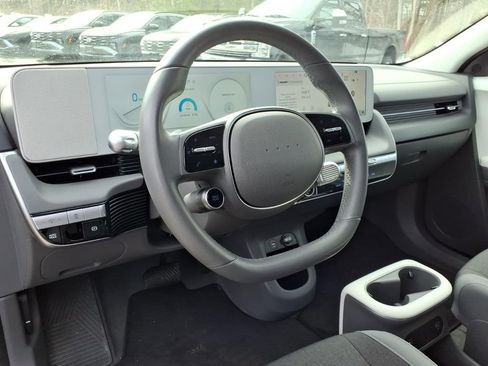 Certified 2024 Hyundai Ioniq 5 SE image 27