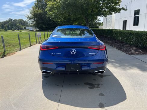 New 2027 Mercedes-Benz CLE 300 4MATIC Coupe image 8