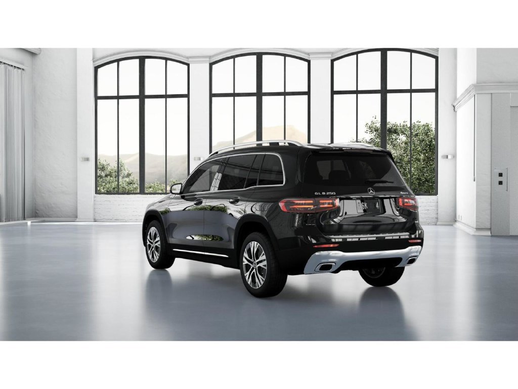 Certified 2026 Mercedes-Benz GLB 250 4MATIC image 28