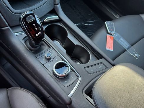 Certified 2025 Cadillac XT5 Premium Luxury image 34