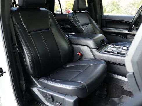 Used 2021 Ford Expedition Max XLT AWD/4WD image 37