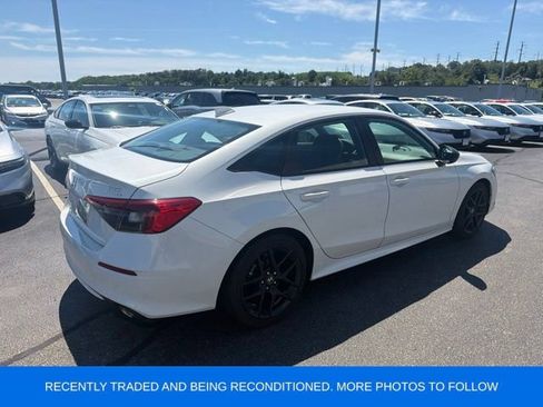 Used 2024 Honda Civic Sport image 2