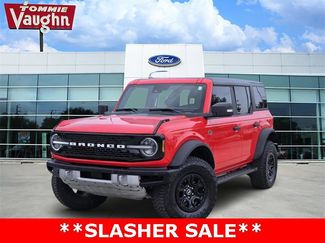 Used 2024 Ford Bronco Wildtrak video 1