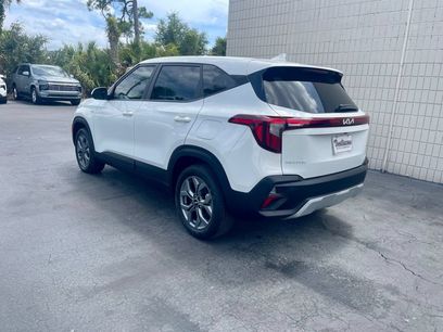 Used 2025 Kia Seltos LX