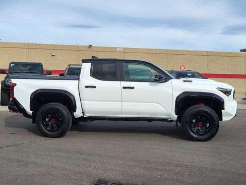 Used 2024 Toyota Tacoma TRD Pro image 2