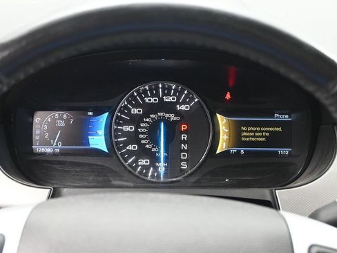 Used 2013 Ford Edge SEL FWD image 9
