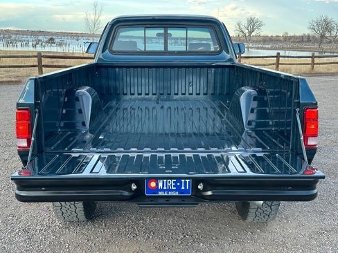 Used 1992 Dodge D/W Truck 250 image 34