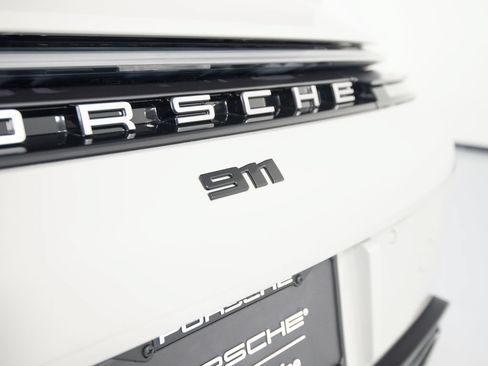 Certified 2025 Porsche 911 Carrera RWD image 47