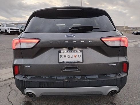 Used 2022 Ford Escape SE w/ Convenience Package image 11