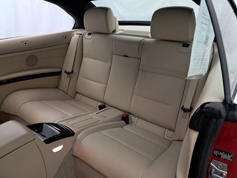 Used 2012 BMW 328i Convertible image 20