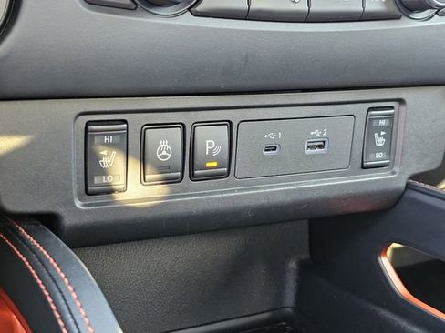 Used 2023 Nissan Frontier PRO-4X w/ Pro Convenience Package image 21