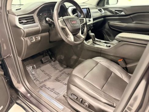 Used 2017 GMC Acadia SLT AWD/4WD image 50