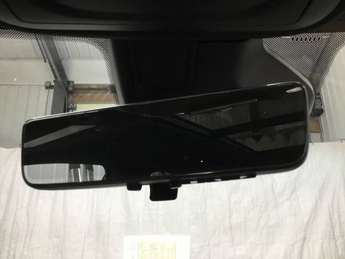 Used 2023 Jeep Grand Cherokee Limited w/ Luxury Tech Group II AWD/4WD image 40