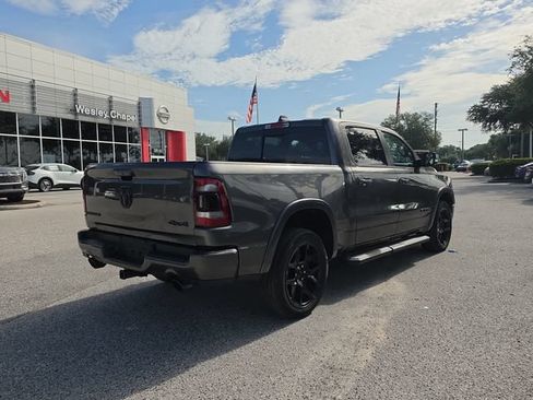 Used 2022 RAM 1500 Laramie AWD/4WD image 8