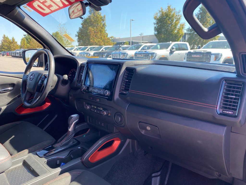 Used 2023 Nissan Frontier Pro-X w/ Tow Package RWD image 32