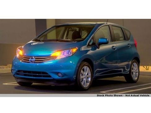 Used 2015 Nissan Versa Note w/ SL Tech Package FWD image 1