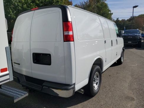 New 2025 Chevrolet Express 2500 w/ Driver Convenience Package image 3