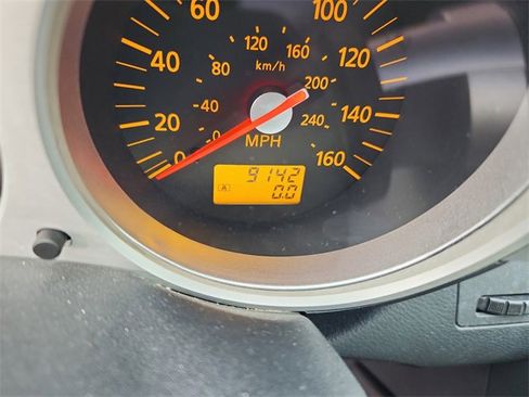 Used 2005 Nissan 350Z Touring image 18