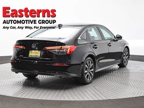 Used 2024 Honda Civic EX image 5