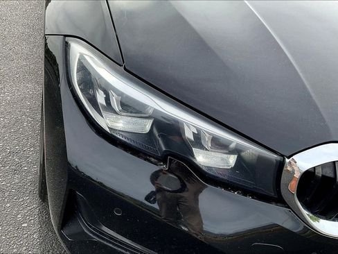 Used 2019 BMW 330i xDrive Sedan w/ Driving Assistance Package AWD/4WD image 31