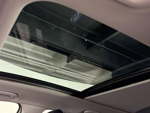 Used 2020 Kia Sorento EX image 18