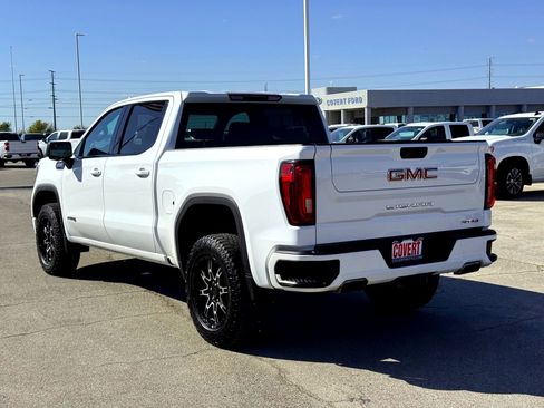 Used 2021 GMC Sierra 1500 AT4 image 9