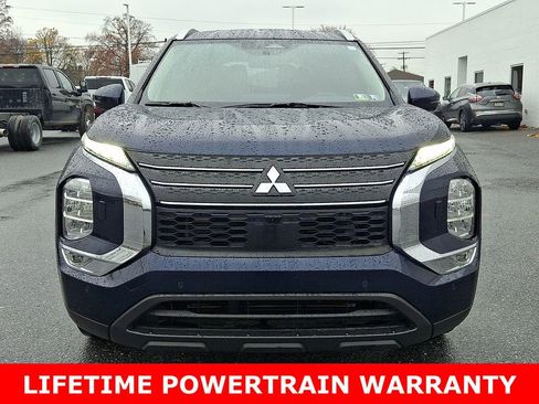 Used 2024 Mitsubishi Outlander SEL image 2