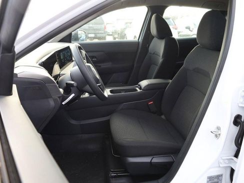 New 2026 Nissan Kicks S image 8