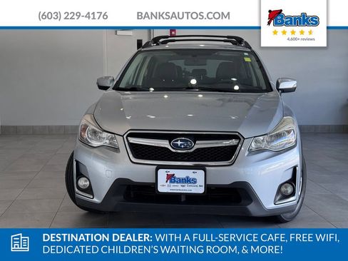 Used 2017 Subaru Crosstrek 2.0i Limited AWD/4WD image 3