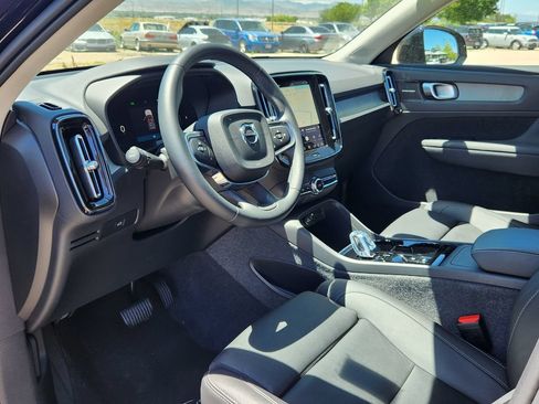 Used 2025 Volvo XC40 B5 Plus w/ Climate Package AWD/4WD image 7