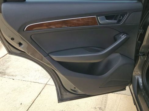 Used 2017 Audi Q5 2.0T Premium w/ Audi MMI Navigation Plus image 29