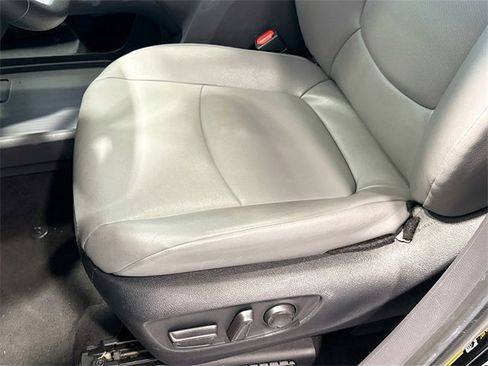 Certified 2024 Toyota Sienna XLE image 16