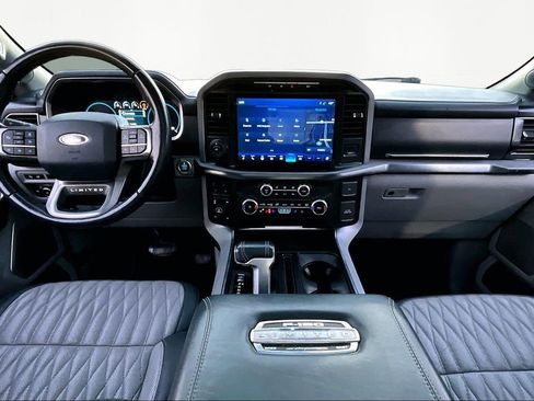 Used 2022 Ford F150 Limited image 7