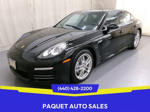 Used 2014 Porsche Panamera 4 AWD/4WD image 1