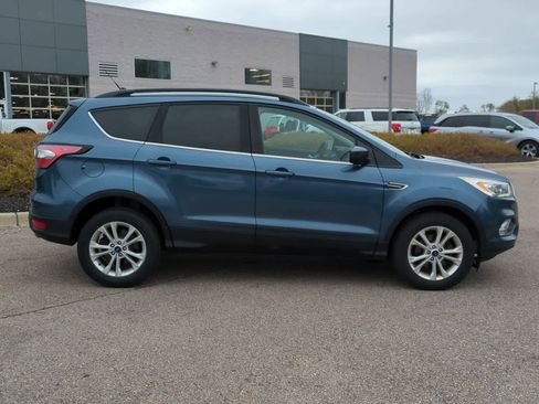 Used 2018 Ford Escape SEL FWD image 9