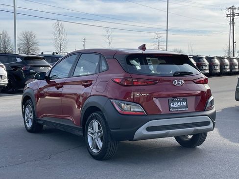 Used 2022 Hyundai Kona SE image 5