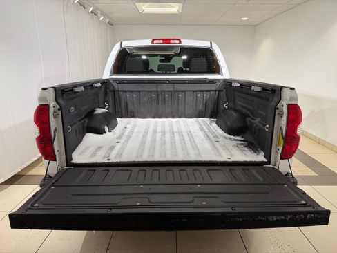 Used 2018 Toyota Tundra Limited image 11