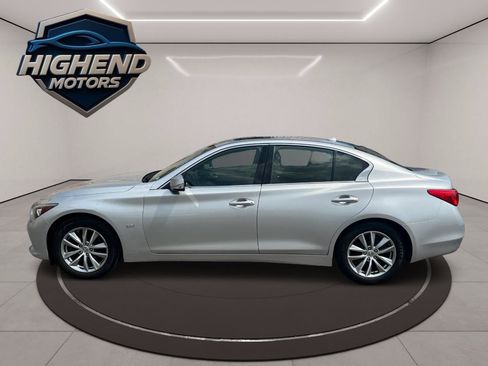 Used 2017 INFINITI Q50 2.0t w/ Moonroof Package AWD/4WD image 3