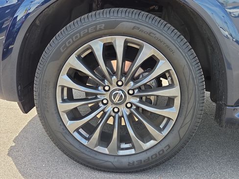 Used 2020 Nissan Armada Platinum w/ Platinum Reserve Package RWD image 6