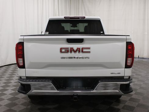 Used 2023 GMC Sierra 1500 SLE AWD/4WD image 30
