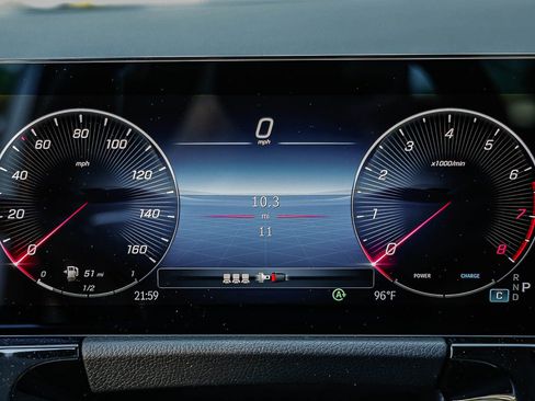 New 2026 Mercedes-Benz GLA 250 image 23