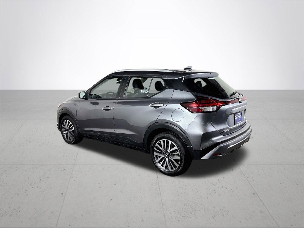 Used 2022 Nissan Kicks SV FWD image 8