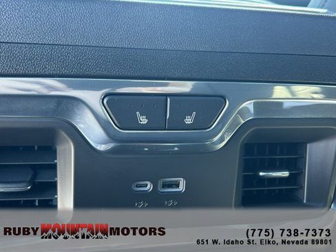 Used 2024 Chevrolet Silverado 3500 High Country w/ High Country Premium Package AWD/4WD image 21