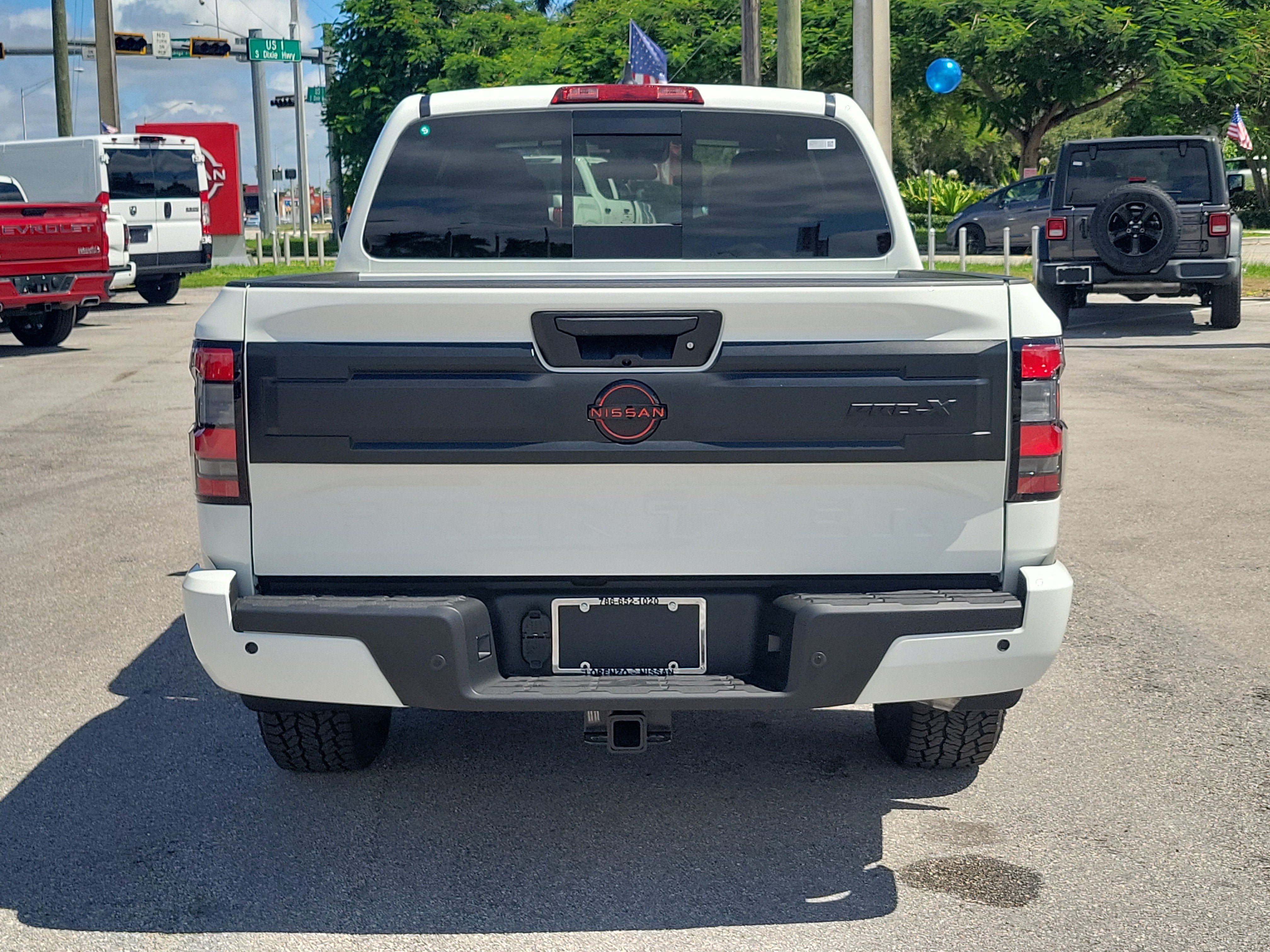 New 2027 Nissan Frontier PRO-4X w/ Pro Convenience Package RWD image 5