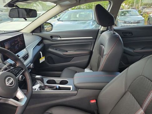 New 2026 Nissan Altima 2.5 SR FWD image 8