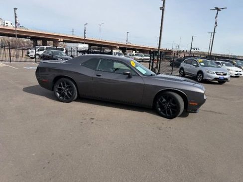 Used 2022 Dodge Challenger SXT w/ Blacktop Package image 27